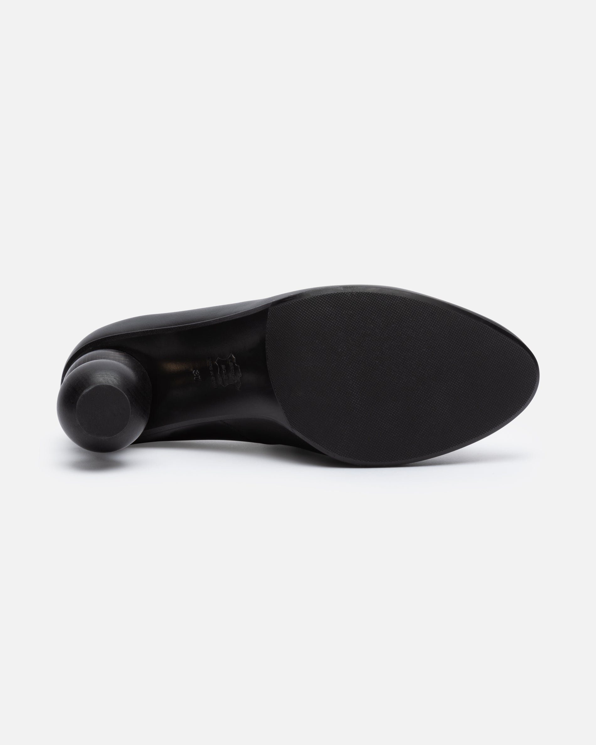 Cluster Black