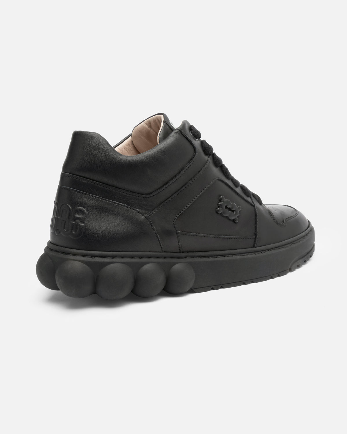 Formation Black Leather