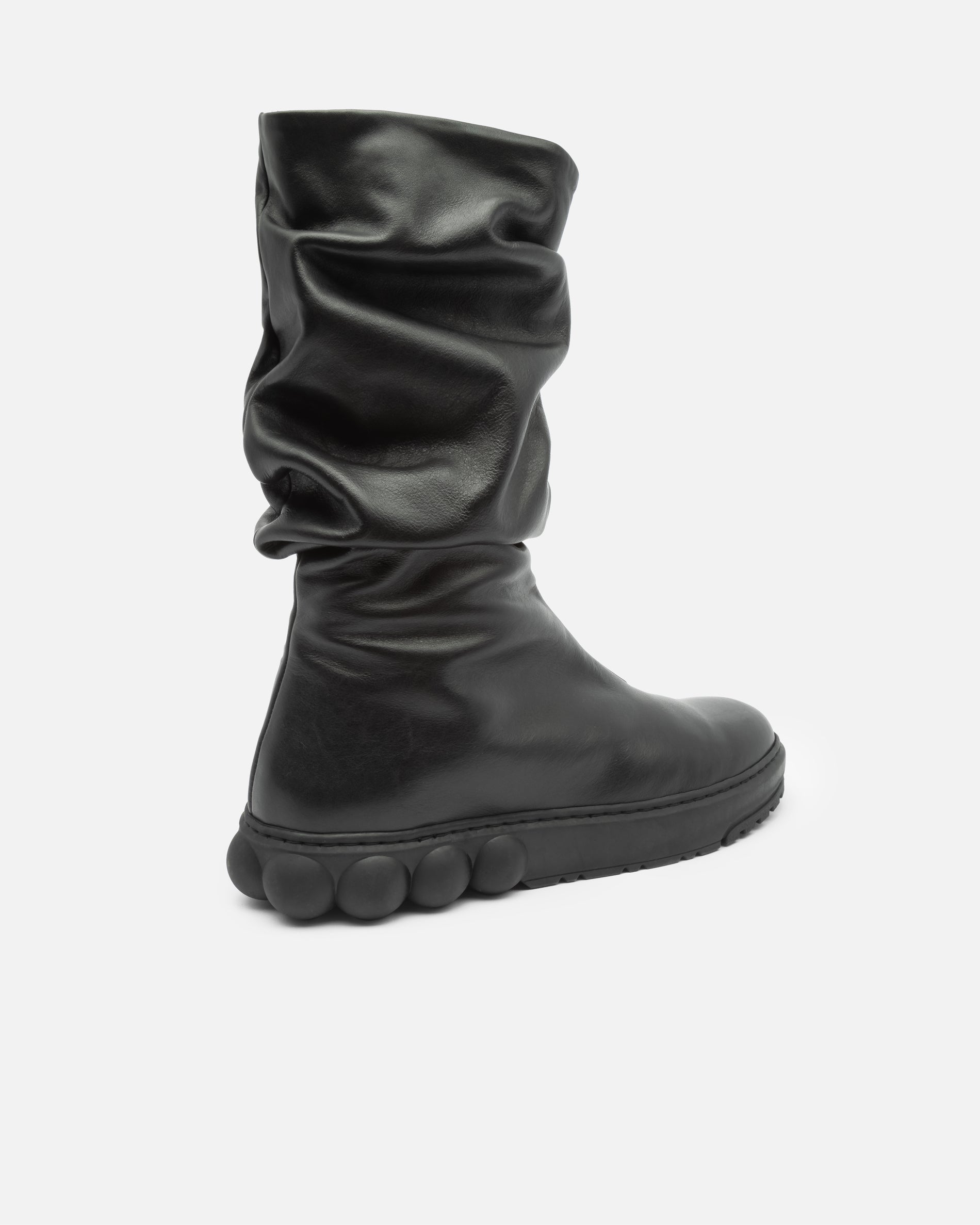 Slouch Black
