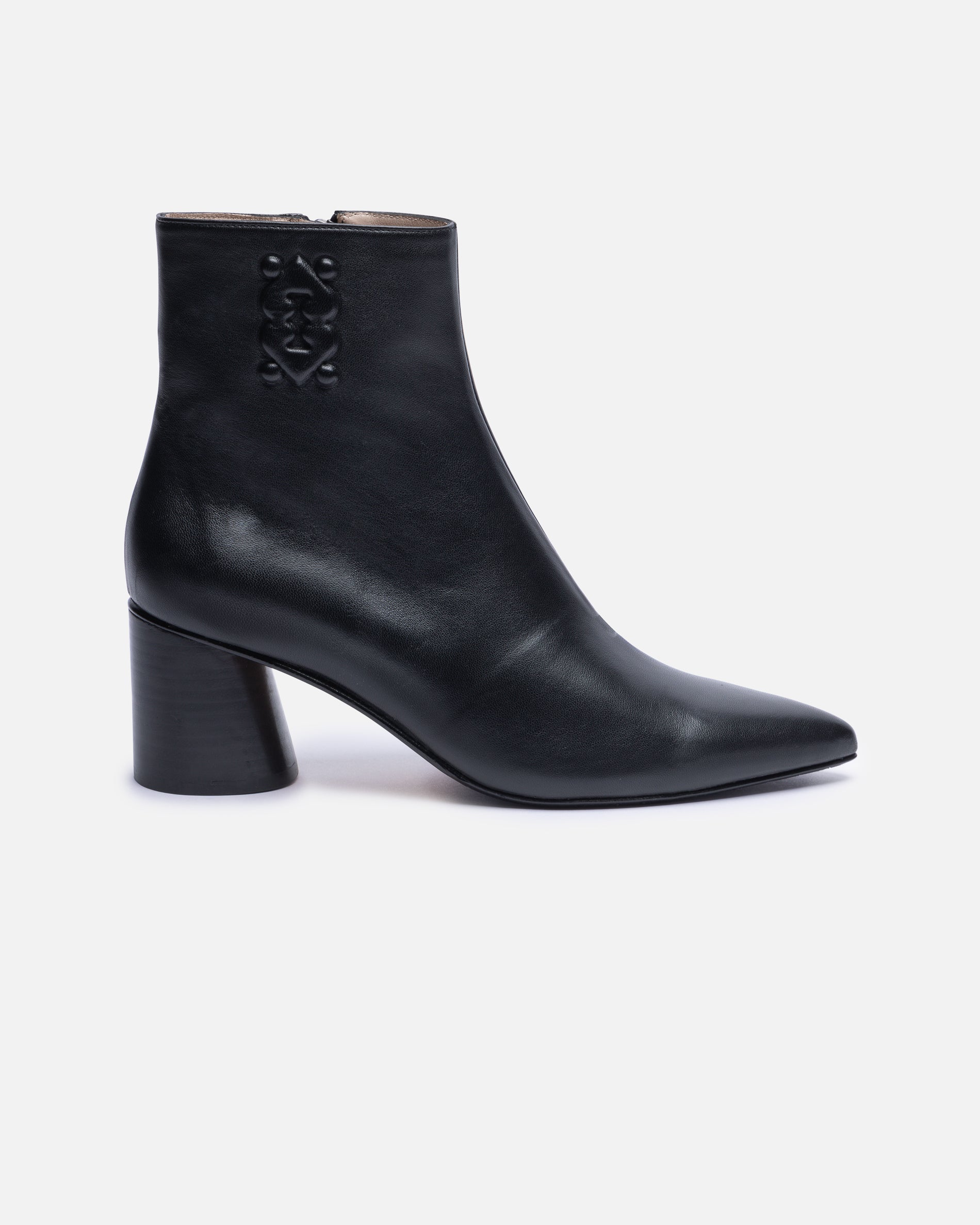 Scoop Black