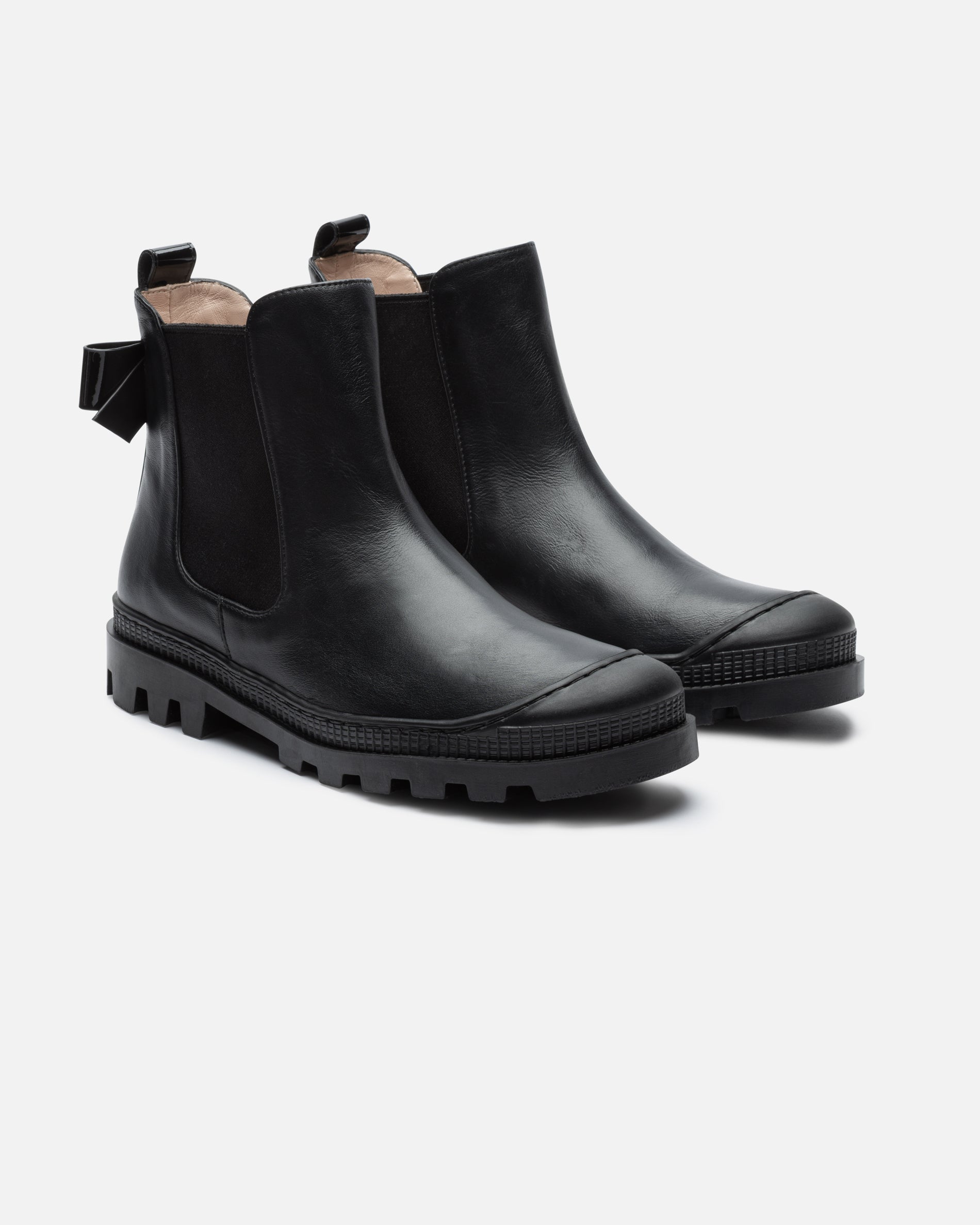 Bowie Black