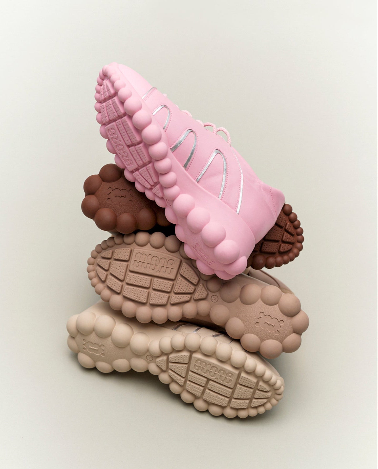 MINNA PARIKKA ピースマーク チェルシーブーツ ミナパリッカブーティ You Oughta Know: Minna Parikka Shoes