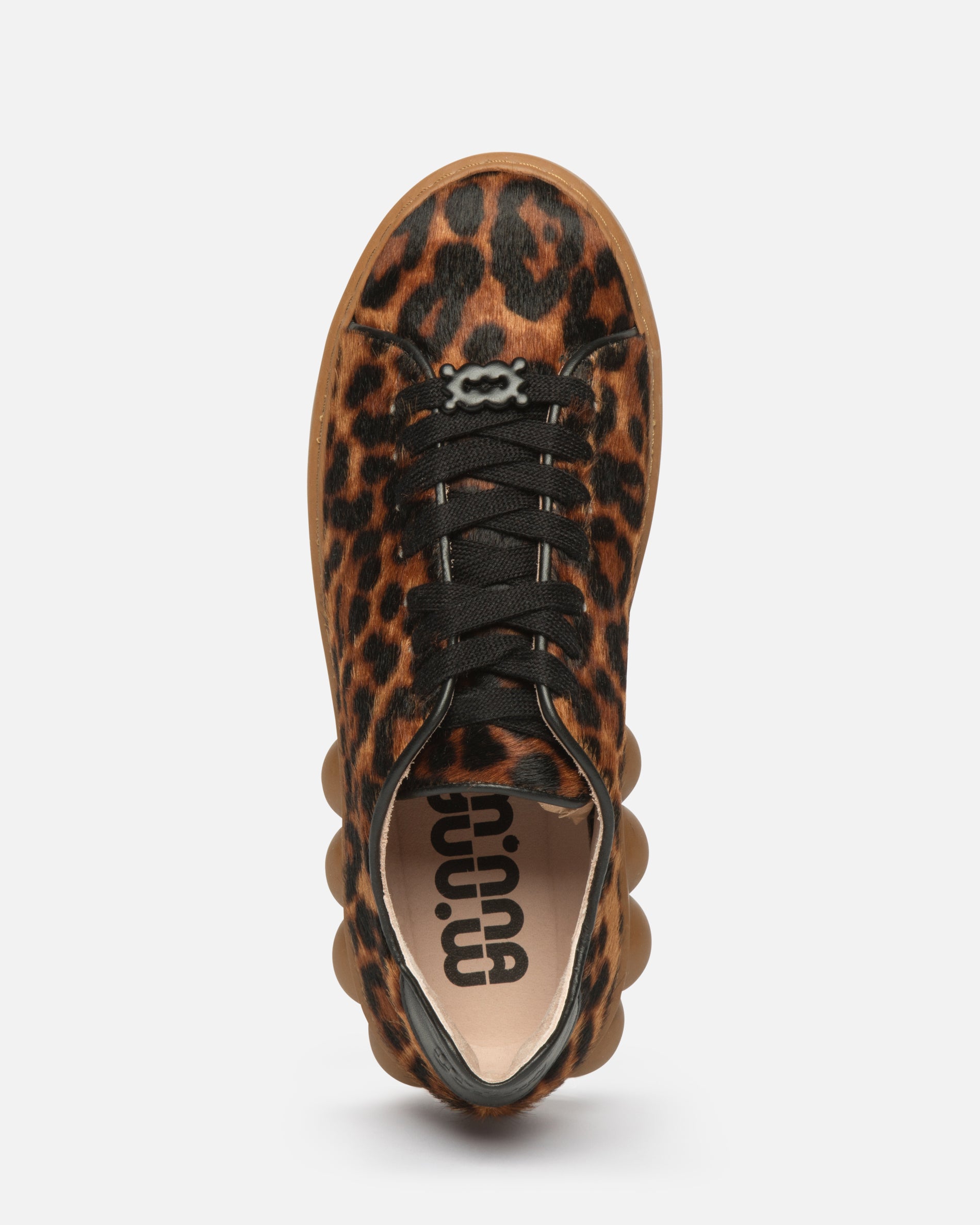 Slick Leopard